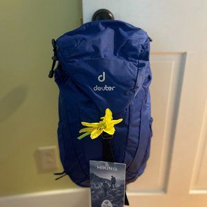 NWT Deuter Women's 22L Backpack